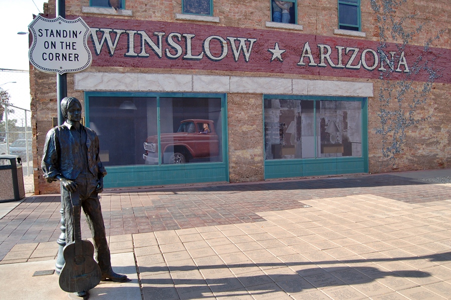 Berdiri di Sudut Winslow, Arizona